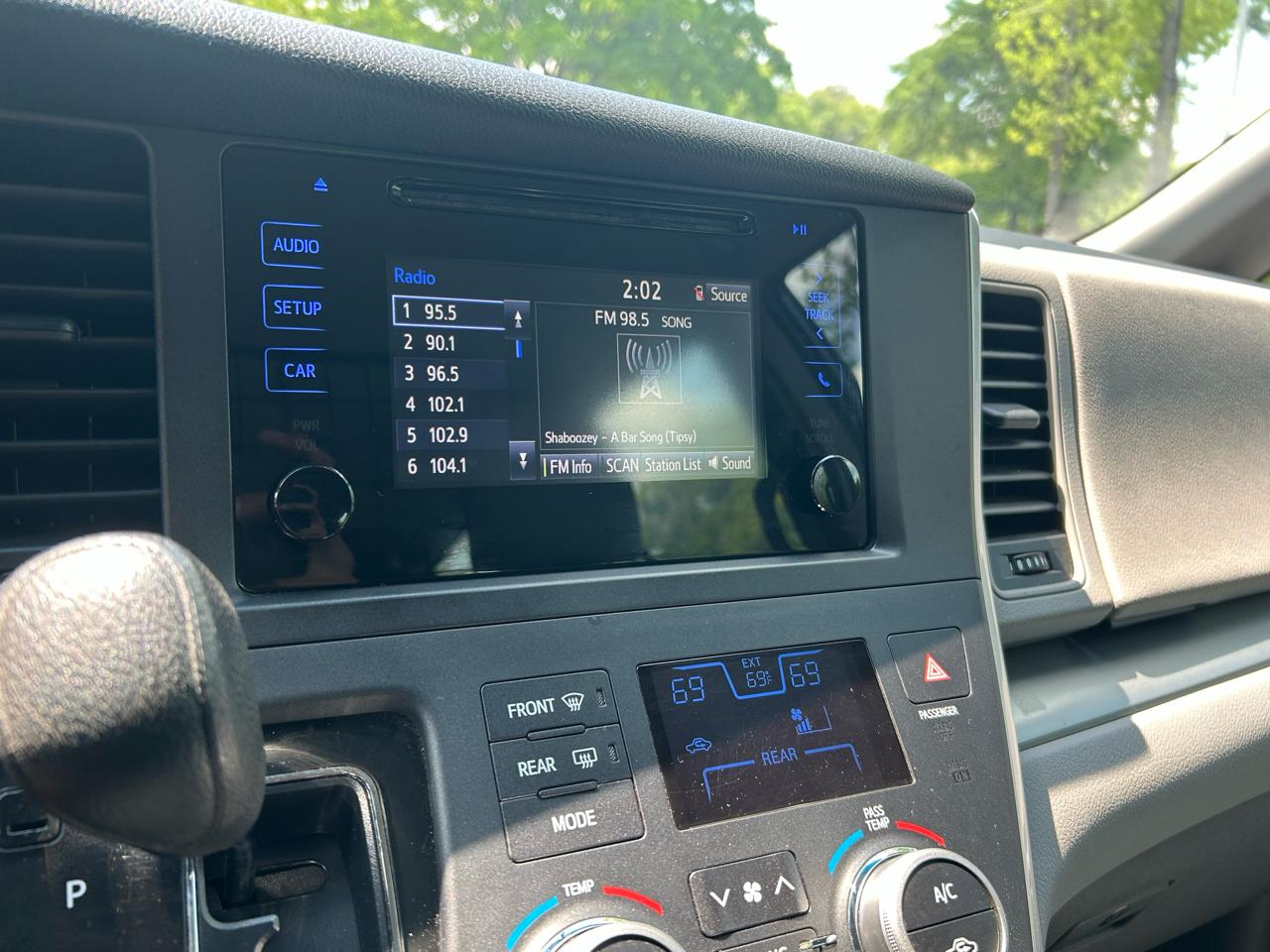 Toyota Sienna L FWD 7-Passenger (Natl) 2017