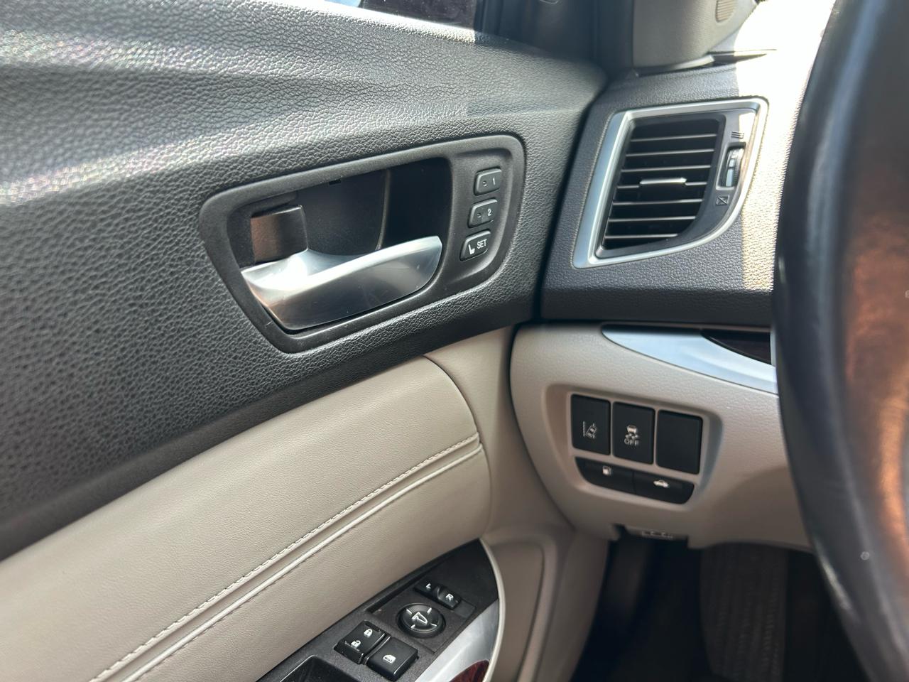 Acura TLX 4dr Sdn FWD Tech 2016