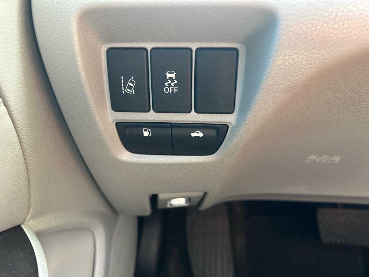 Acura TLX 4dr Sdn FWD Tech 2016