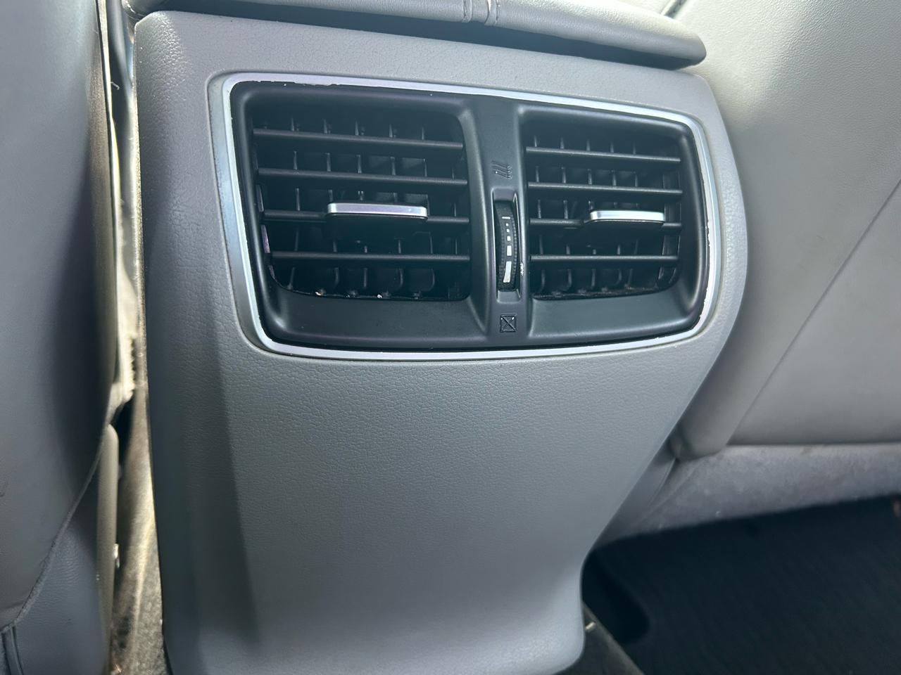 Acura TLX 4dr Sdn FWD Tech 2016