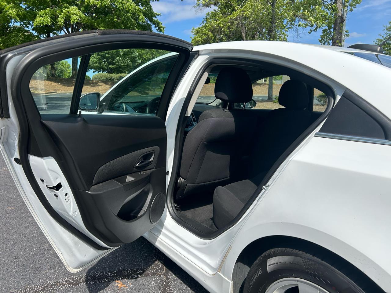 Chevrolet Cruze Limited 4dr Sdn Auto LT w/1LT 2016