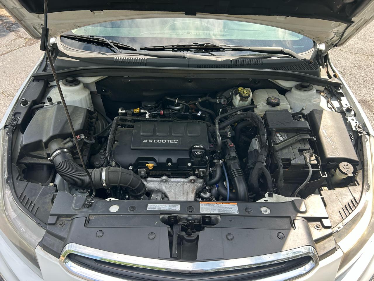 Chevrolet Cruze Limited 4dr Sdn Auto LT w/1LT 2016