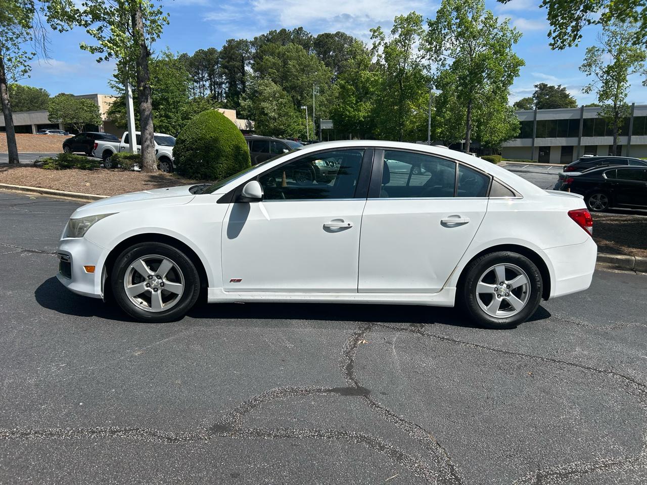 Chevrolet Cruze Limited 4dr Sdn Auto LT w/1LT 2016