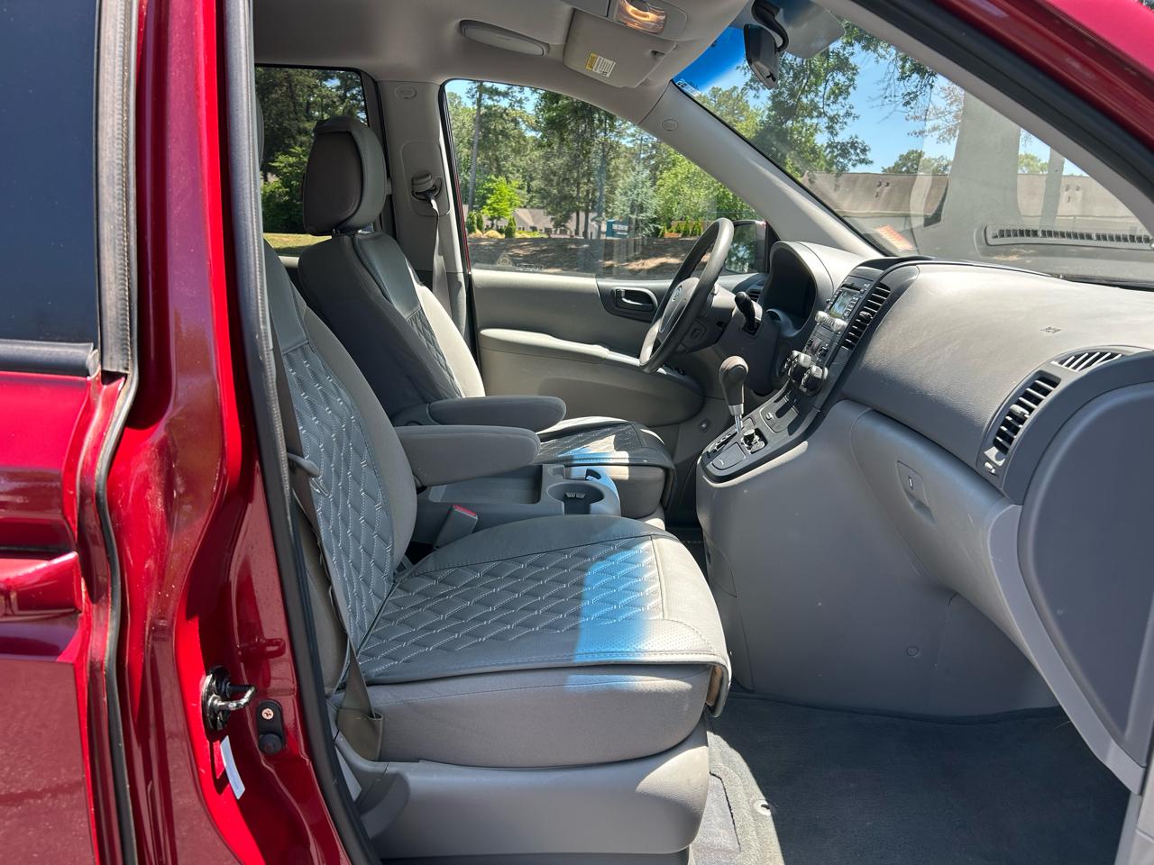 Kia Sedona 4dr LWB LX 2009