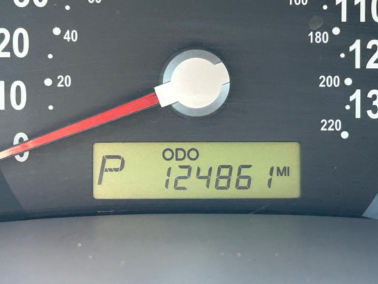 Kia Sedona 4dr LWB LX 2009