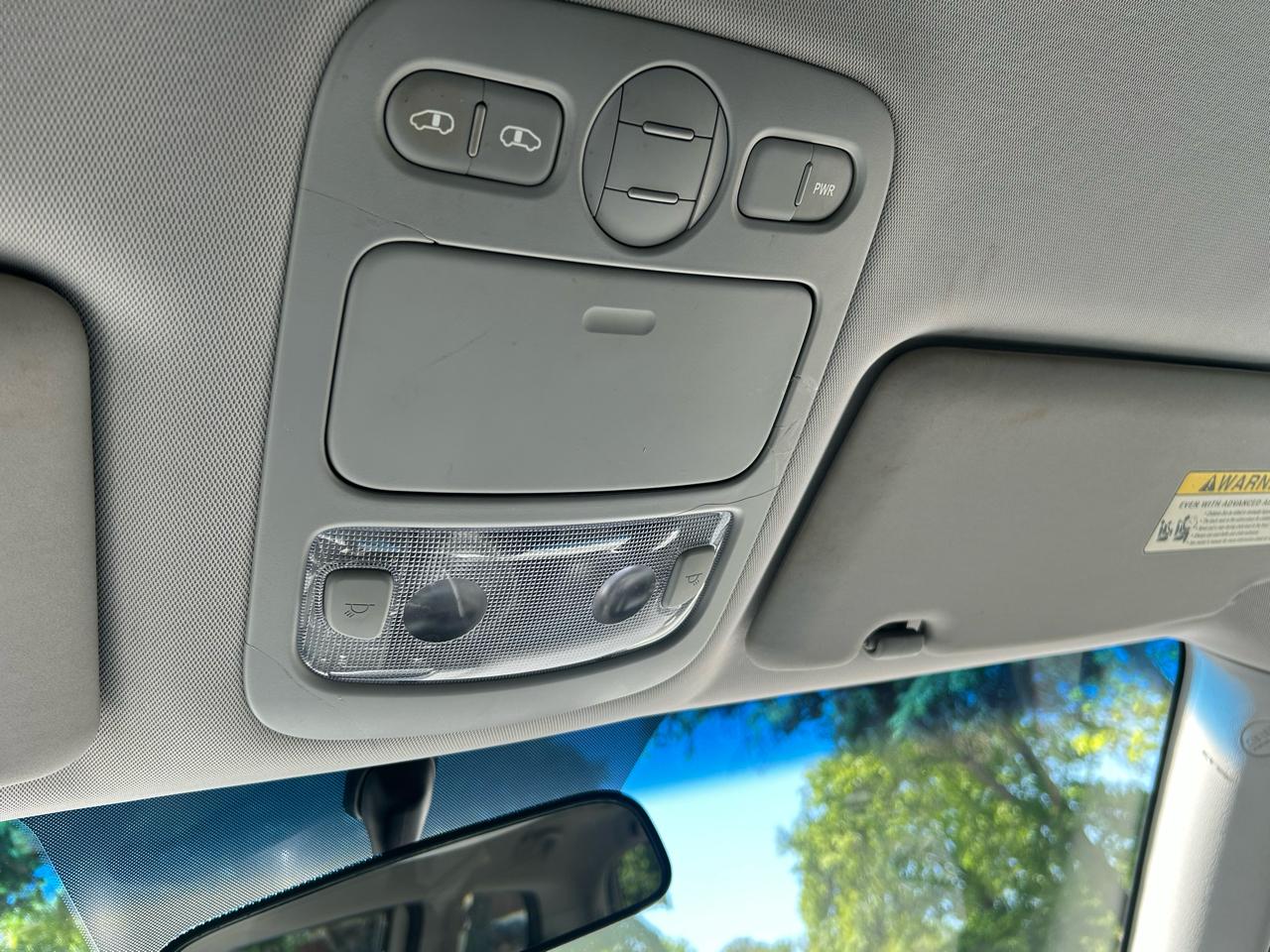 Kia Sedona 4dr LWB LX 2009