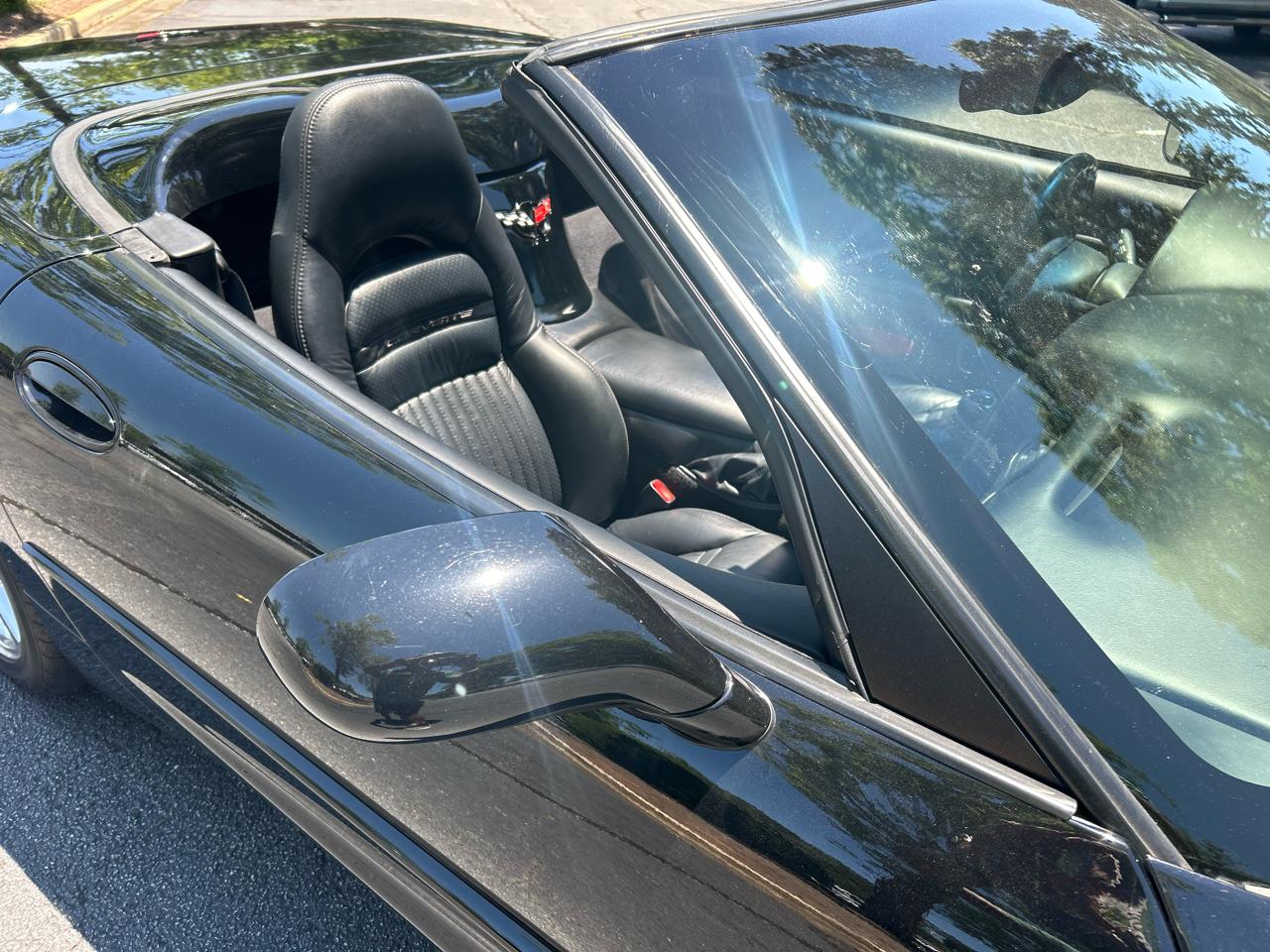 Chevrolet Corvette 2dr Convertible 2002