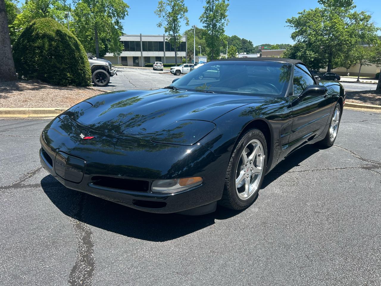 Chevrolet Corvette 2dr Convertible 2002