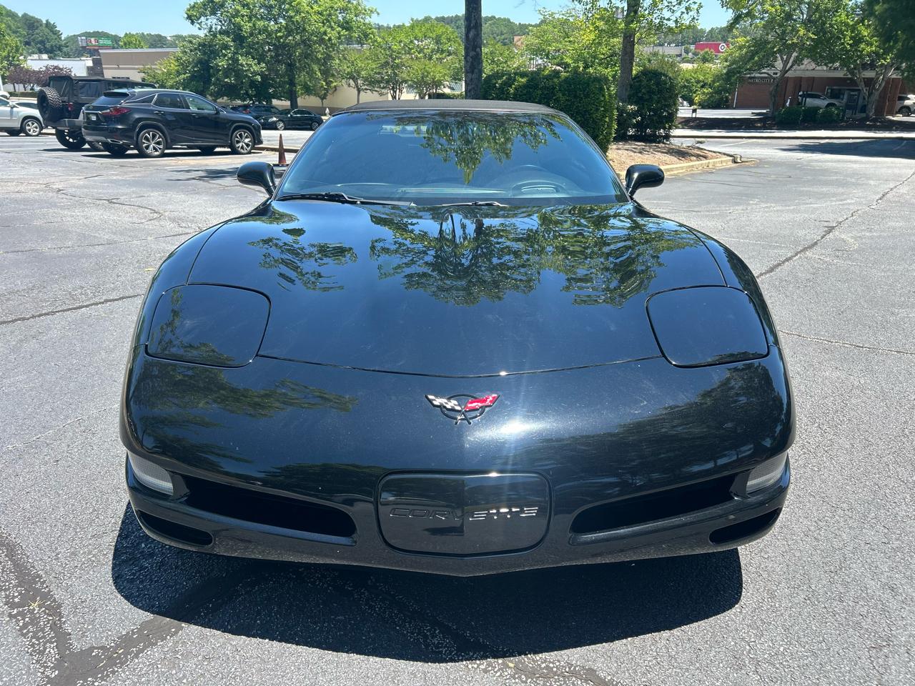 Chevrolet Corvette 2dr Convertible 2002