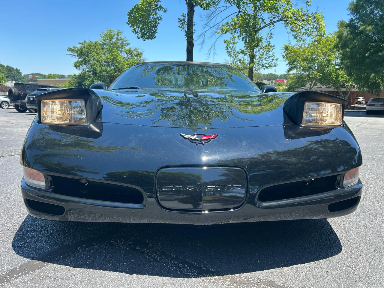 Chevrolet Corvette 2dr Convertible 2002
