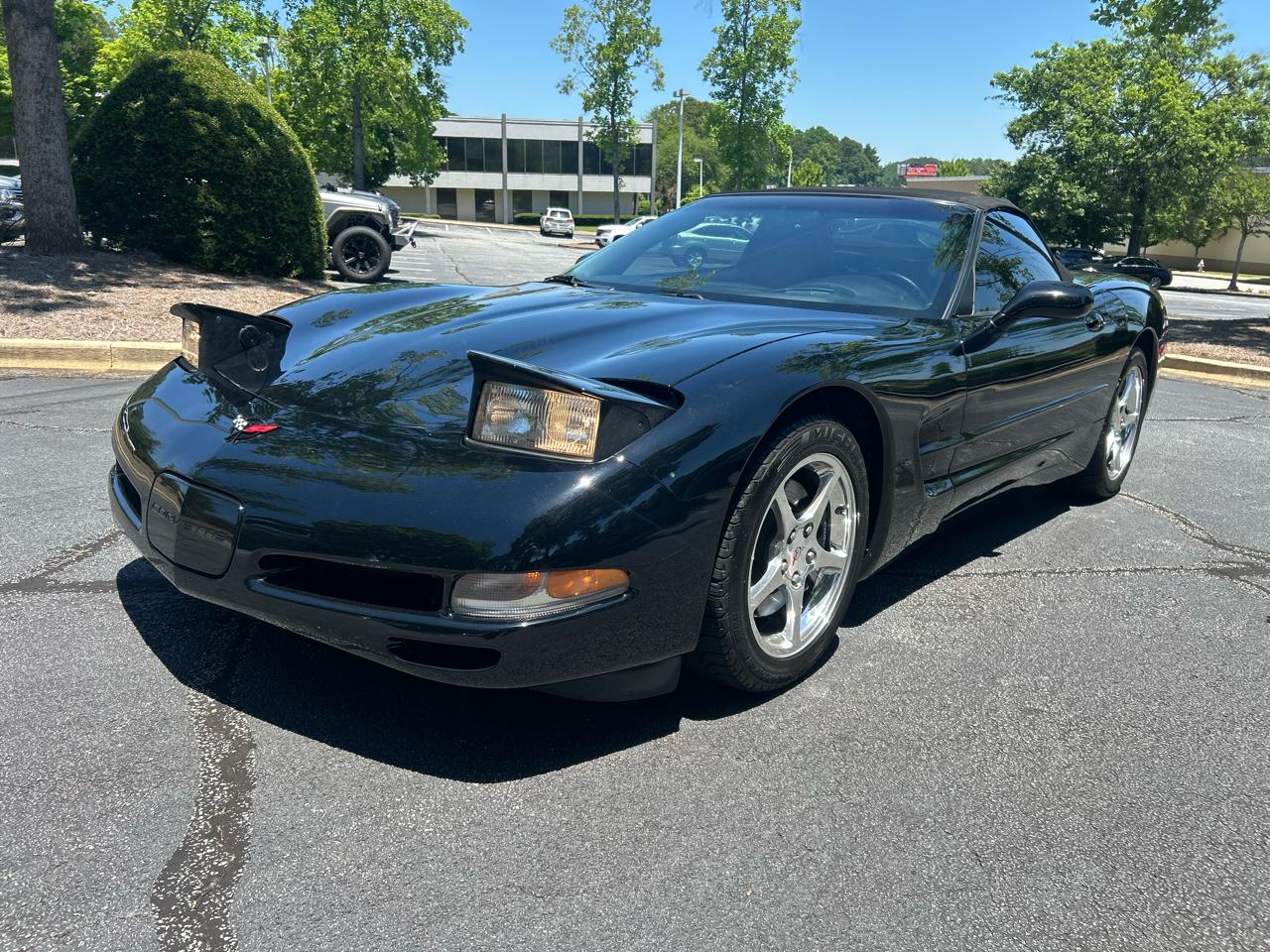 Chevrolet Corvette 2dr Convertible 2002