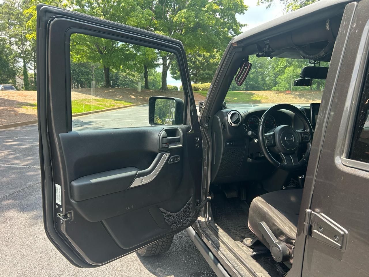 Jeep Wrangler Unlimited 4WD 4dr Rubicon 2014