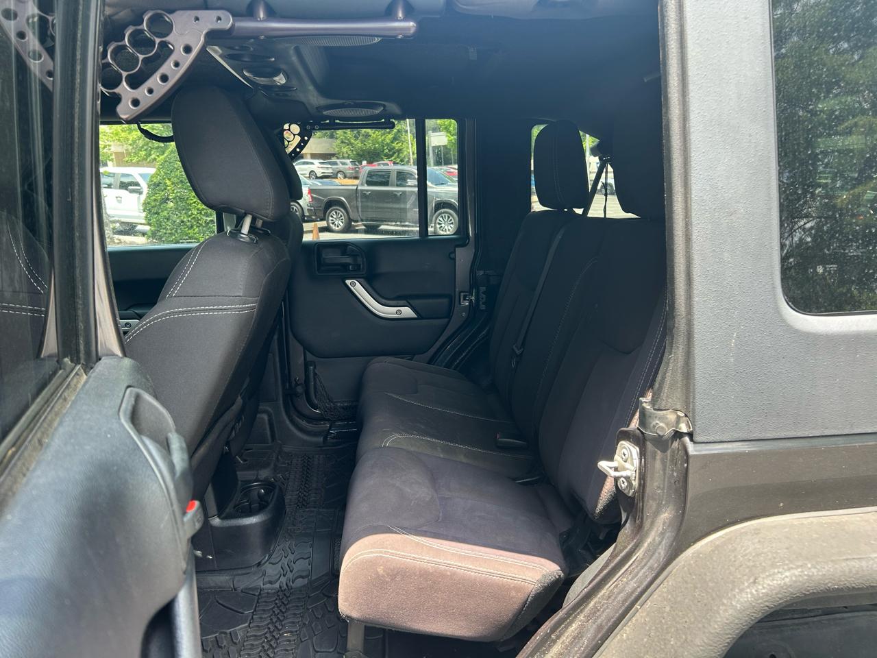 Jeep Wrangler Unlimited 4WD 4dr Rubicon 2014