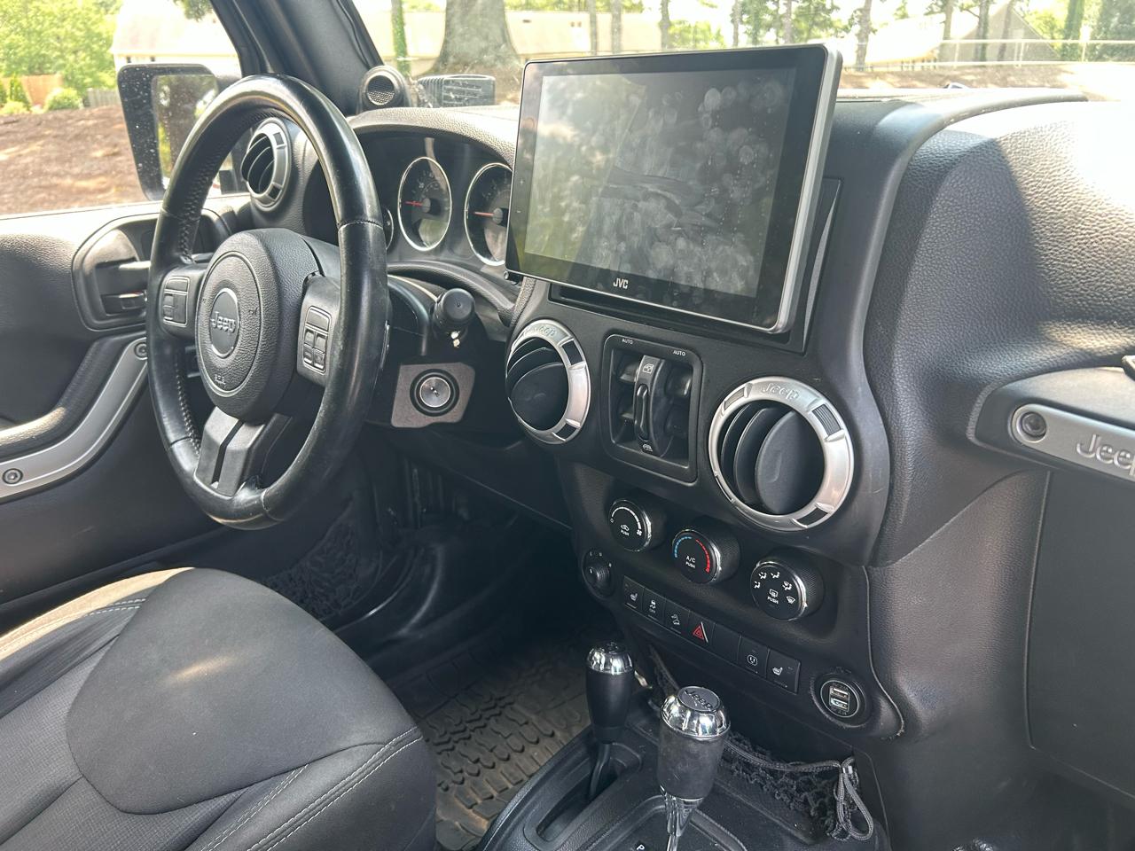 Jeep Wrangler Unlimited 4WD 4dr Rubicon 2014