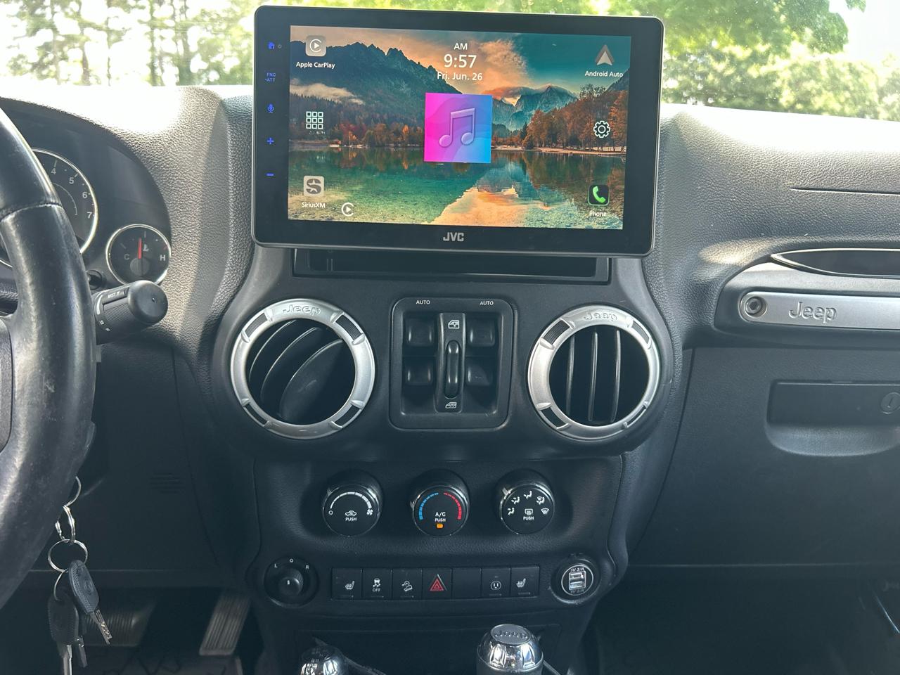 Jeep Wrangler Unlimited 4WD 4dr Rubicon 2014