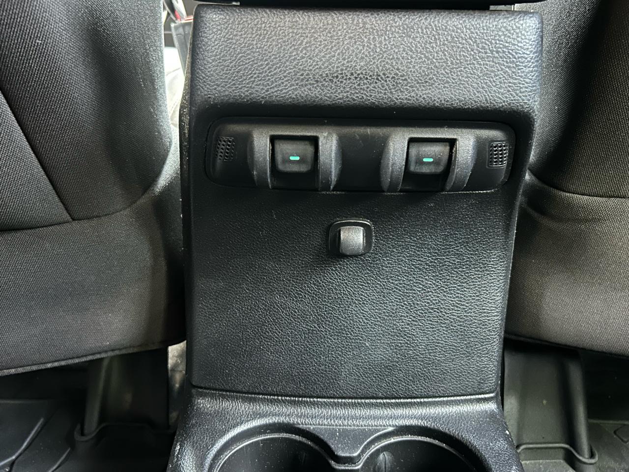 Jeep Wrangler Unlimited 4WD 4dr Rubicon 2014