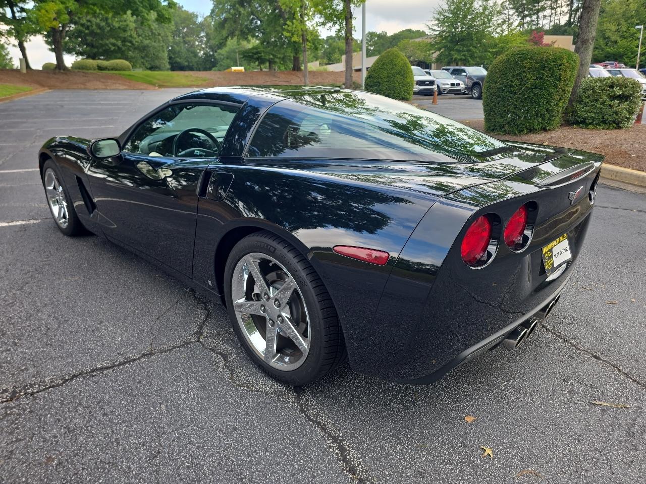 Chevrolet Corvette 2dr Cpe 2006