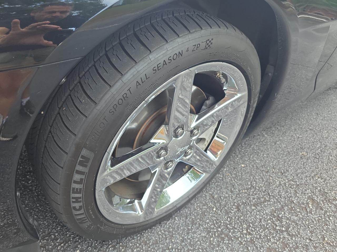 Chevrolet Corvette 2dr Cpe 2006