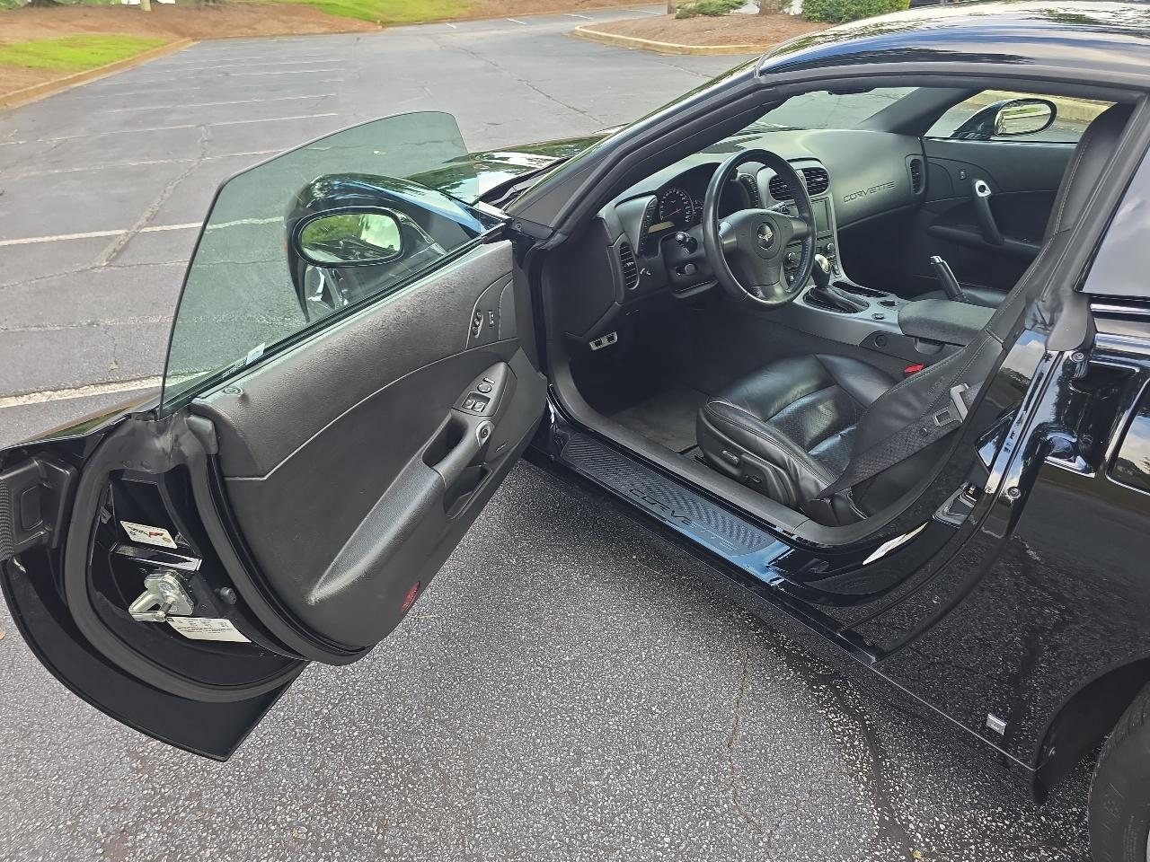 Chevrolet Corvette 2dr Cpe 2006
