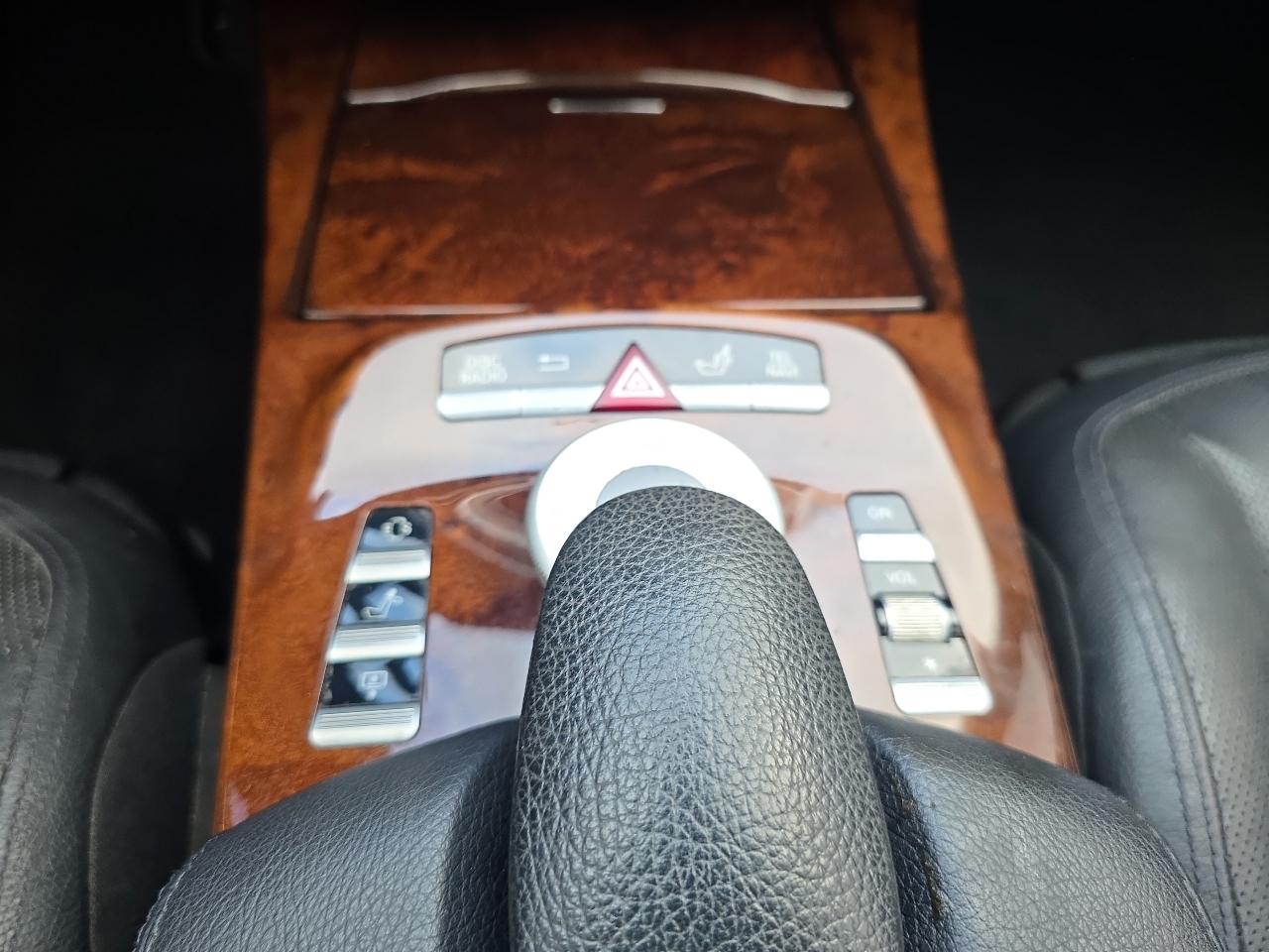 Mercedes-Benz S-Class 4dr Sdn S 550 4MATIC 2011