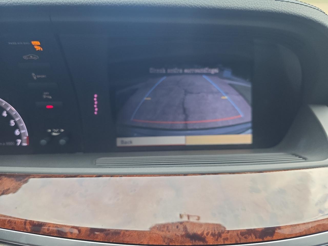 Mercedes-Benz S-Class 4dr Sdn S 550 4MATIC 2011