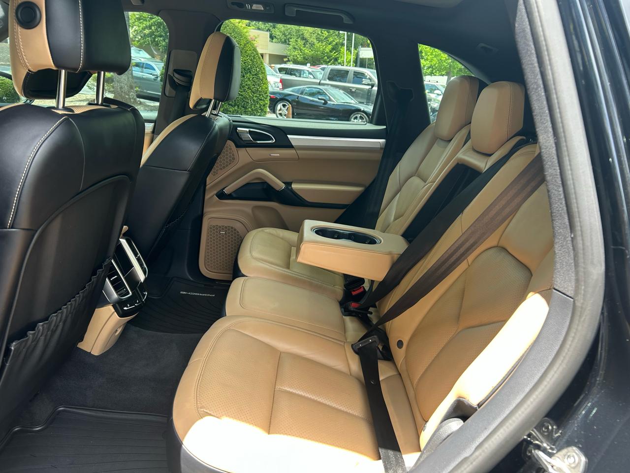 Porsche Cayenne S AWD 2017