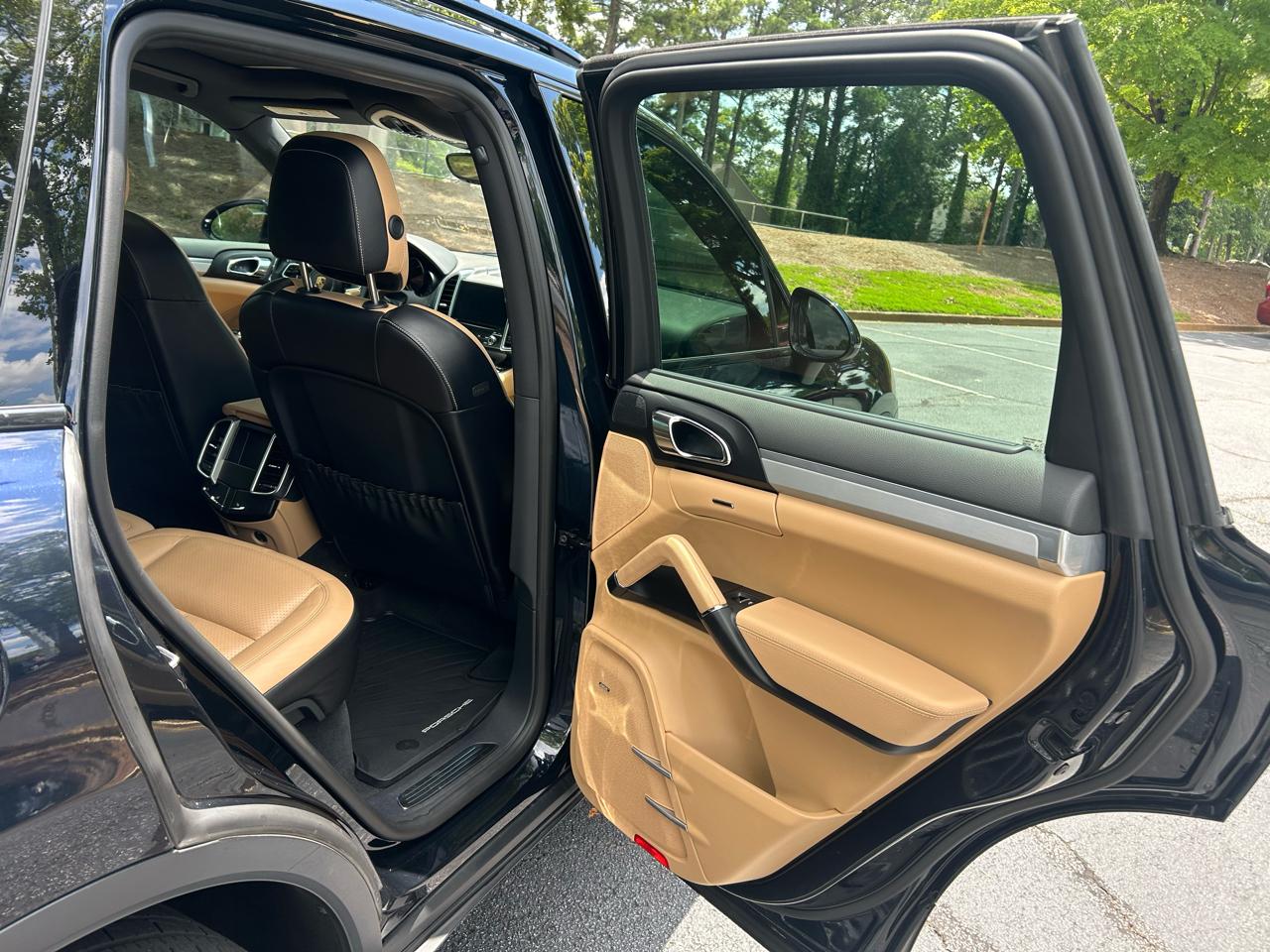 Porsche Cayenne S AWD 2017