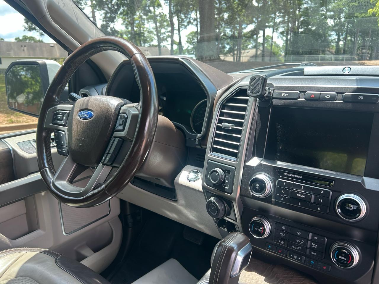 Ford F-150 Limited 4WD SuperCrew 5.5' Box 2020