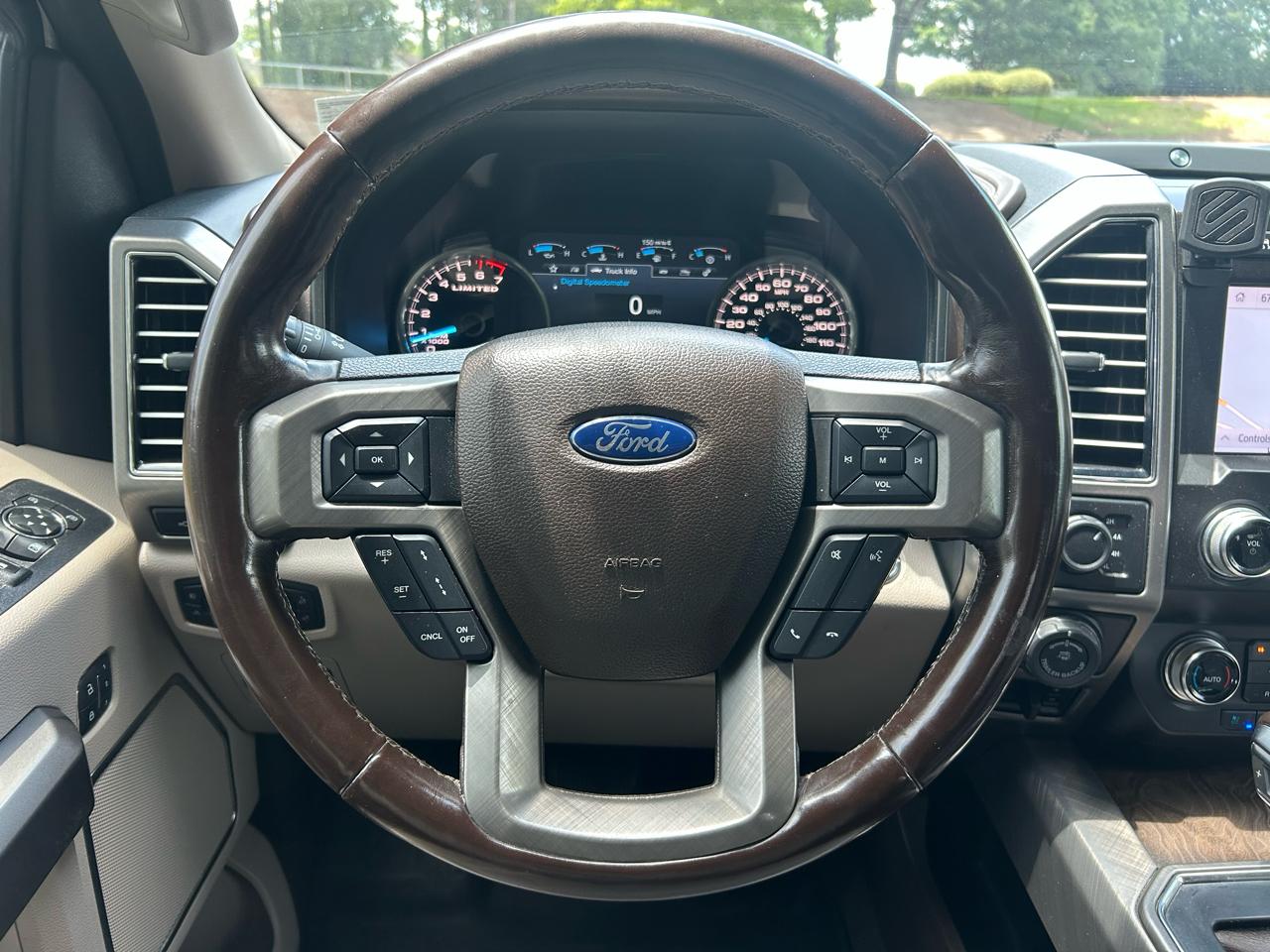 Ford F-150 Limited 4WD SuperCrew 5.5' Box 2020