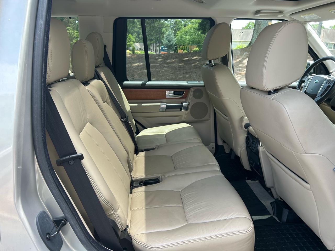 Land Rover LR4 4WD 4dr LUX 2013