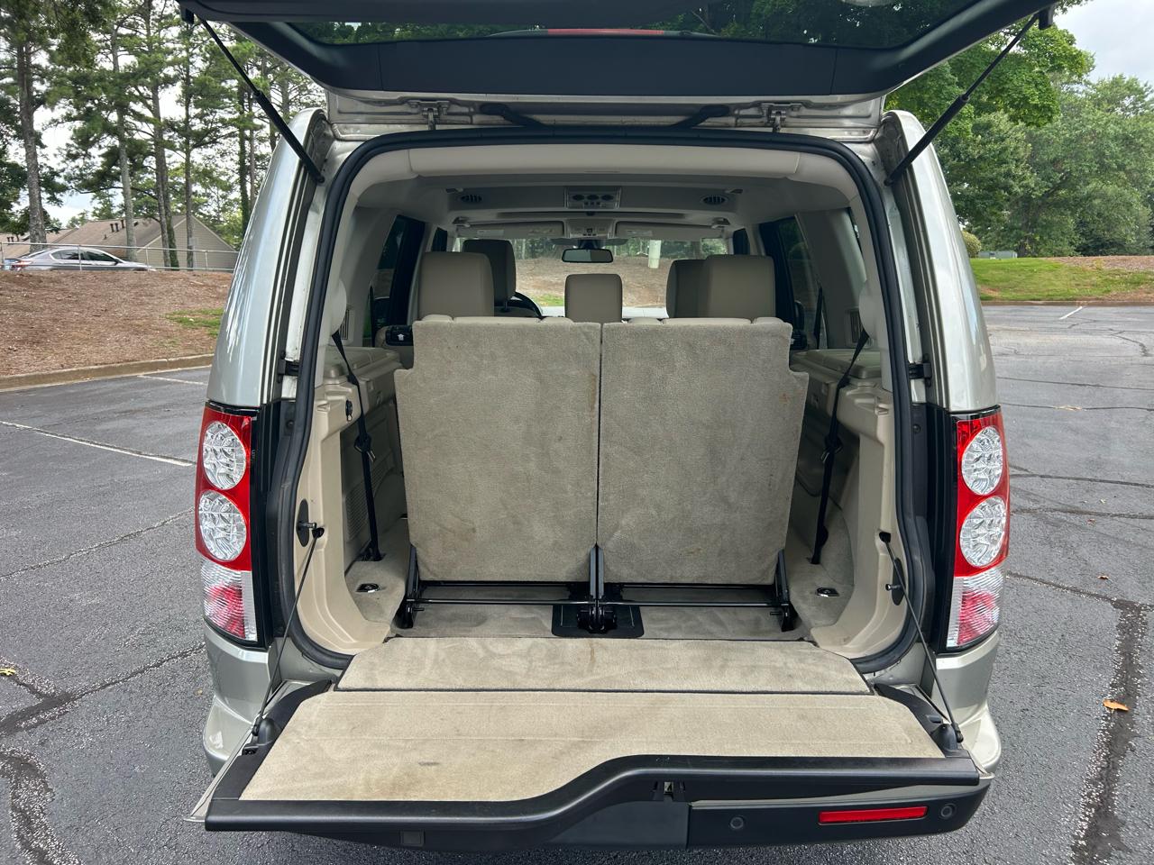 Land Rover LR4 4WD 4dr LUX 2013