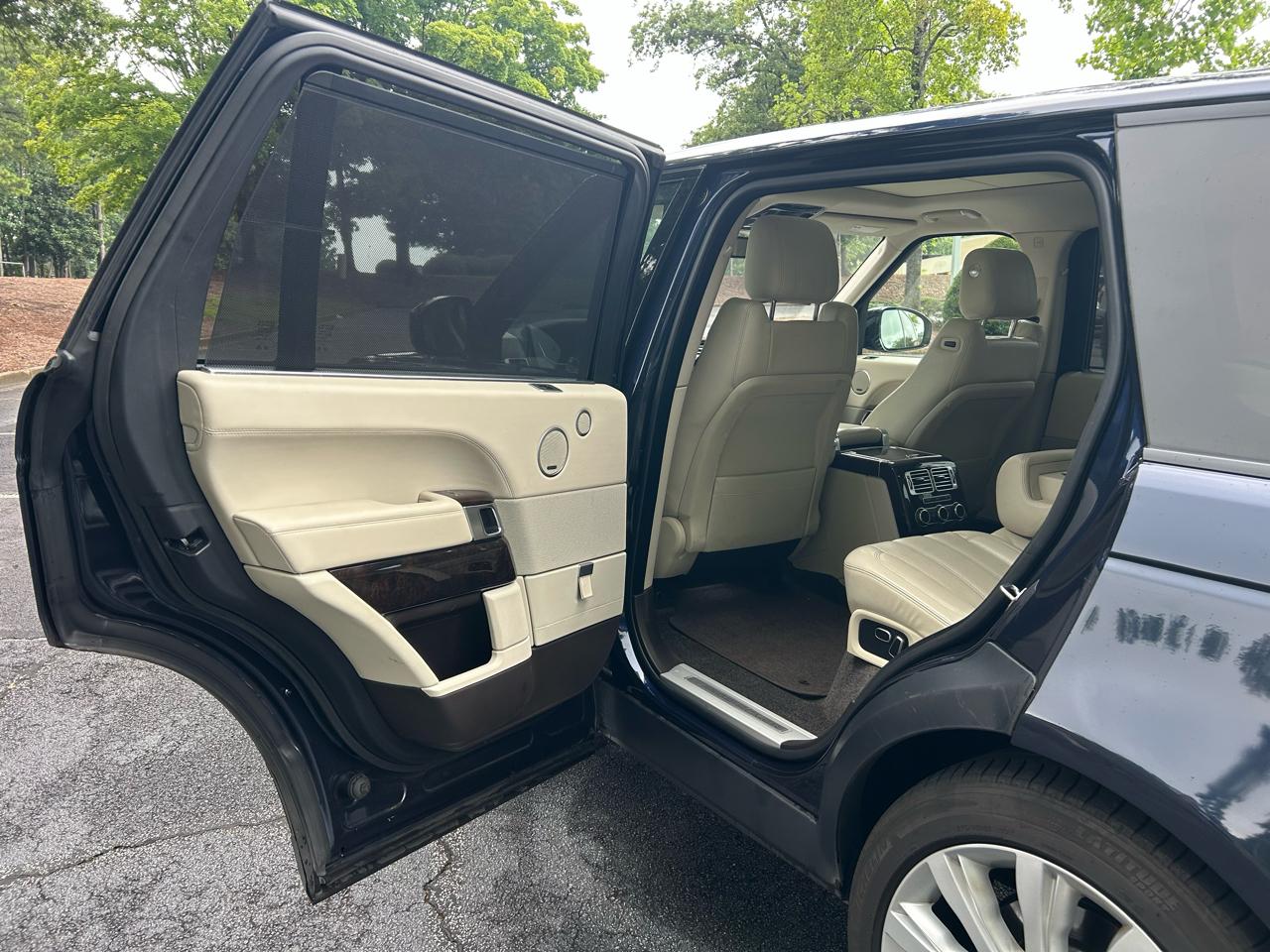 Land Rover Range Rover 4WD 4dr Supercharged LWB 2015