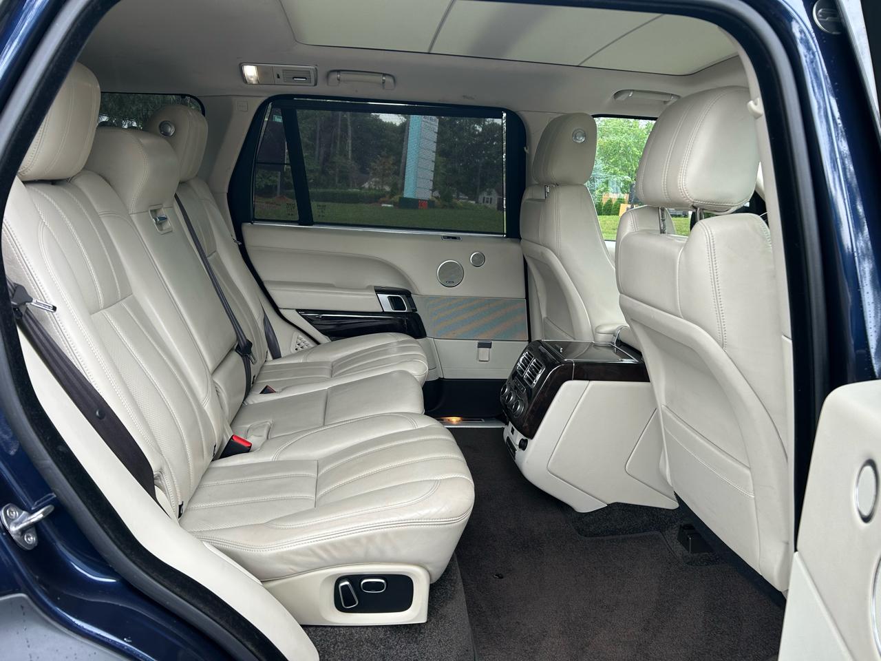 Land Rover Range Rover 4WD 4dr Supercharged LWB 2015