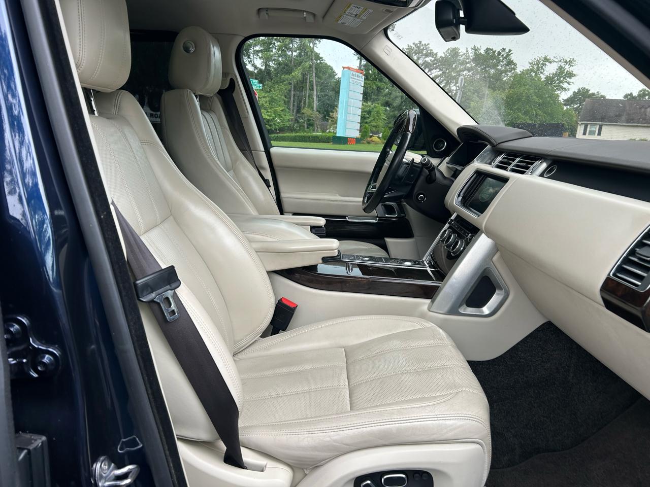Land Rover Range Rover 4WD 4dr Supercharged LWB 2015