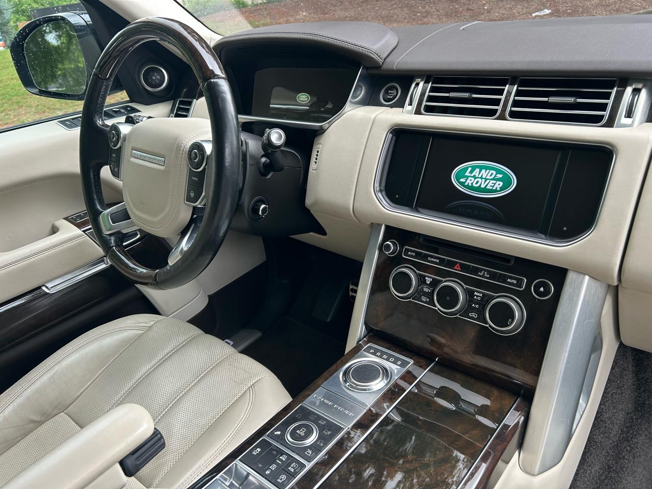 Land Rover Range Rover 4WD 4dr Supercharged LWB 2015