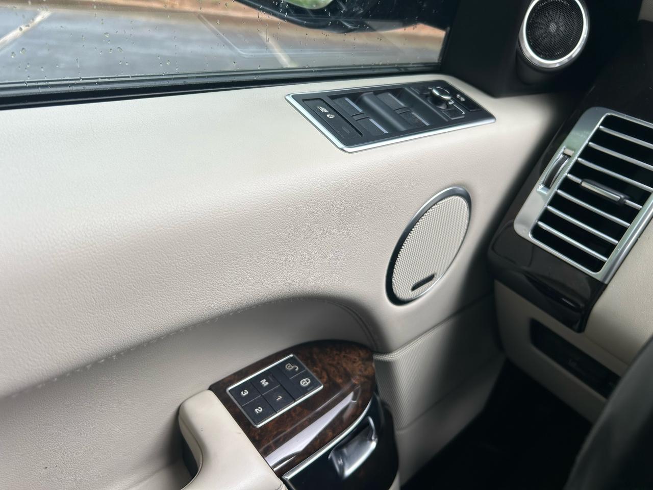 Land Rover Range Rover 4WD 4dr Supercharged LWB 2015