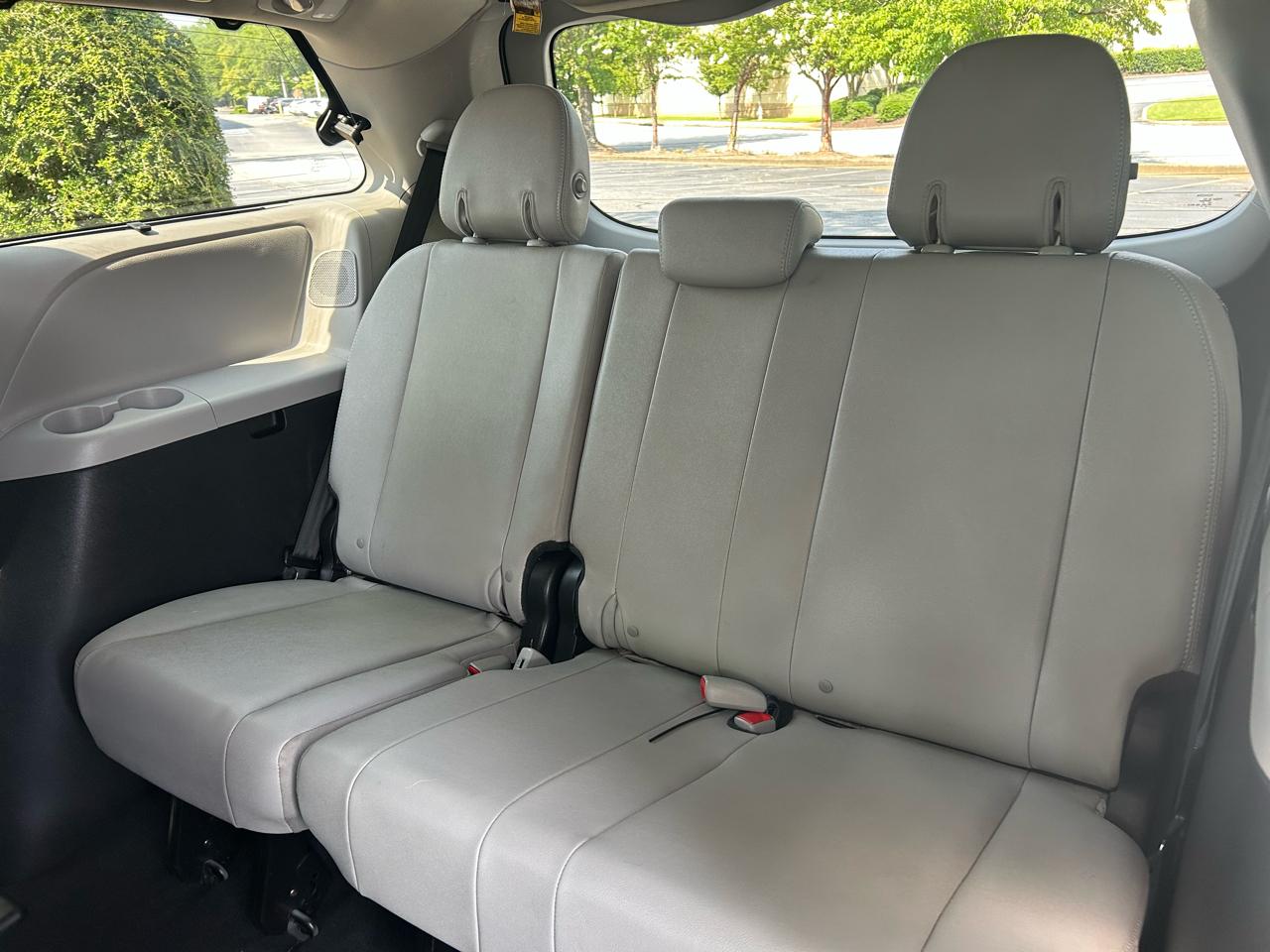 Toyota Sienna Limited Premium FWD 7-Passenger (Natl) 2019