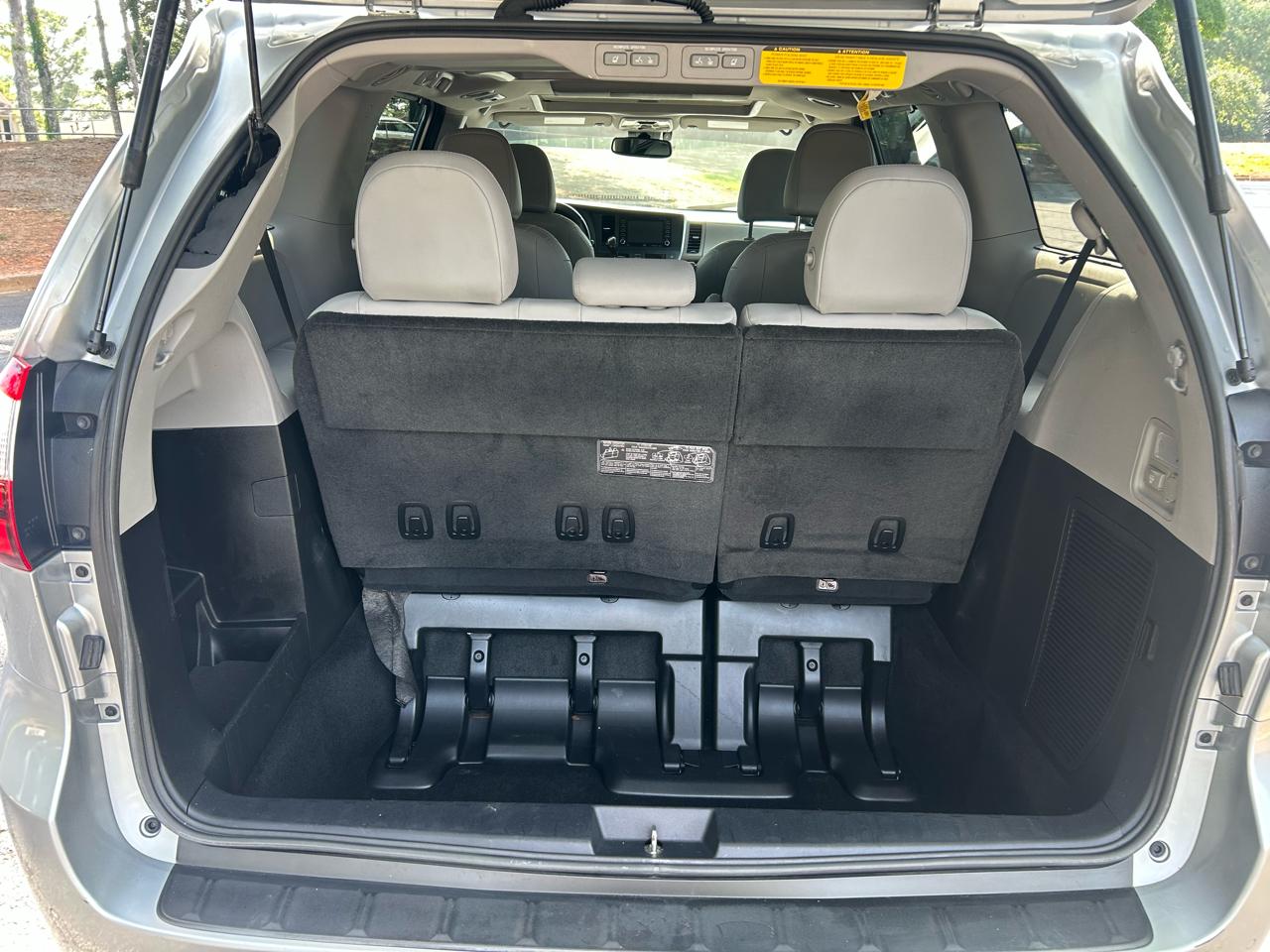 Toyota Sienna Limited Premium FWD 7-Passenger (Natl) 2019