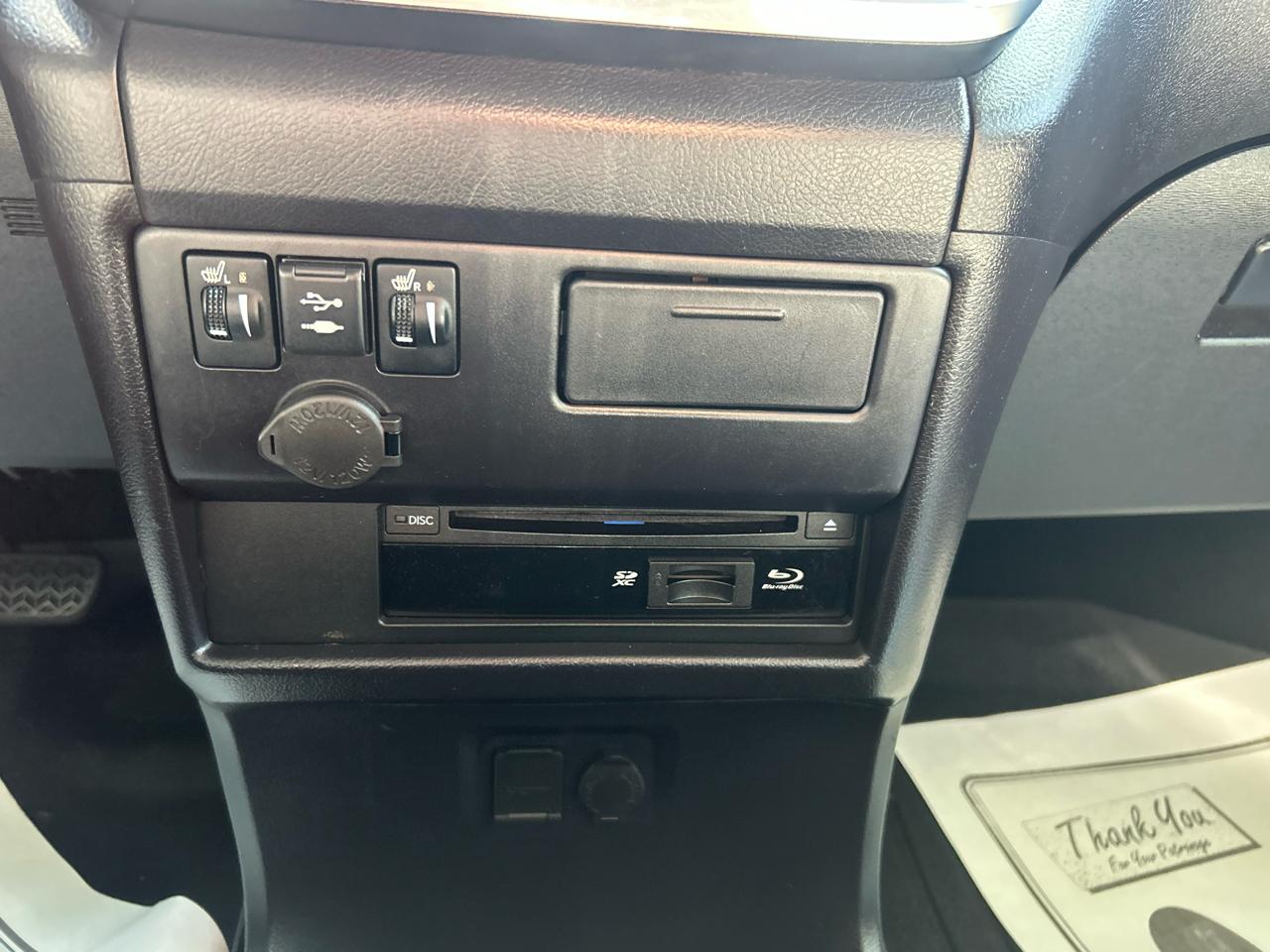 Toyota Sienna Limited Premium FWD 7-Passenger (Natl) 2019