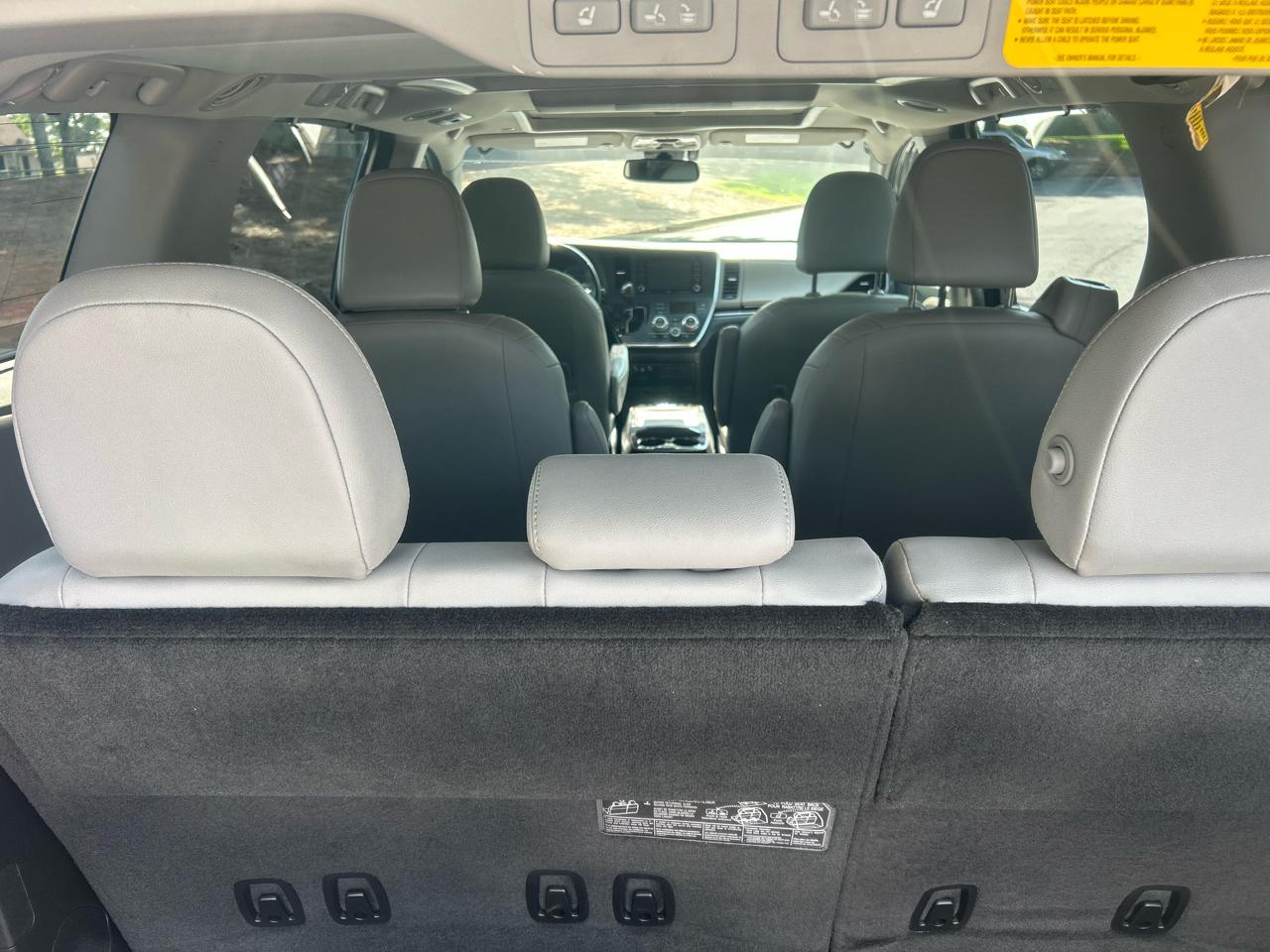 Toyota Sienna Limited Premium FWD 7-Passenger (Natl) 2019