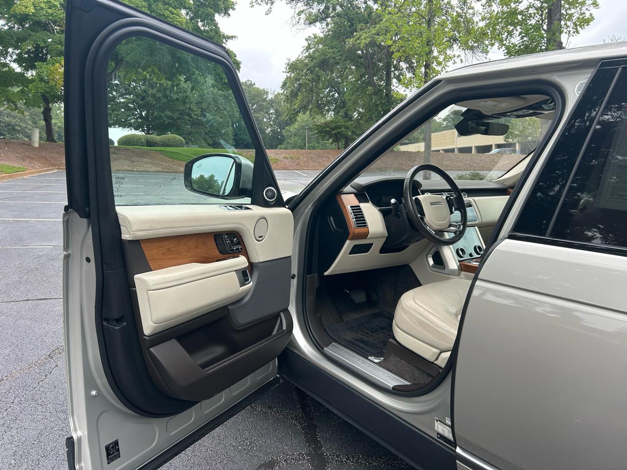 Land Rover Range Rover V6 Supercharged HSE SWB 2018