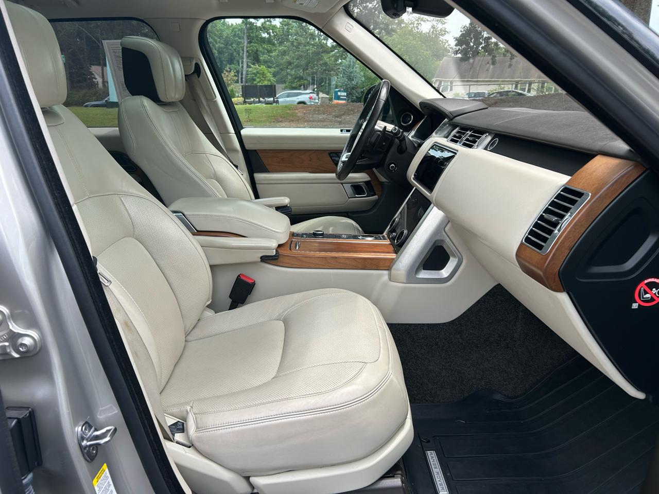 Land Rover Range Rover V6 Supercharged HSE SWB 2018