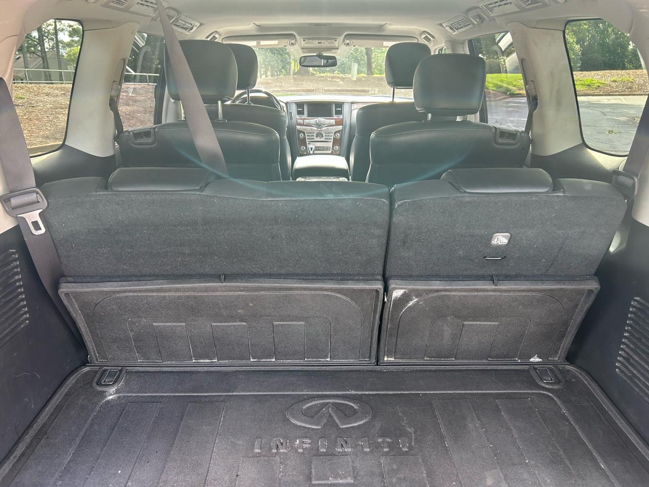 Infiniti QX80 LUXE AWD 2019