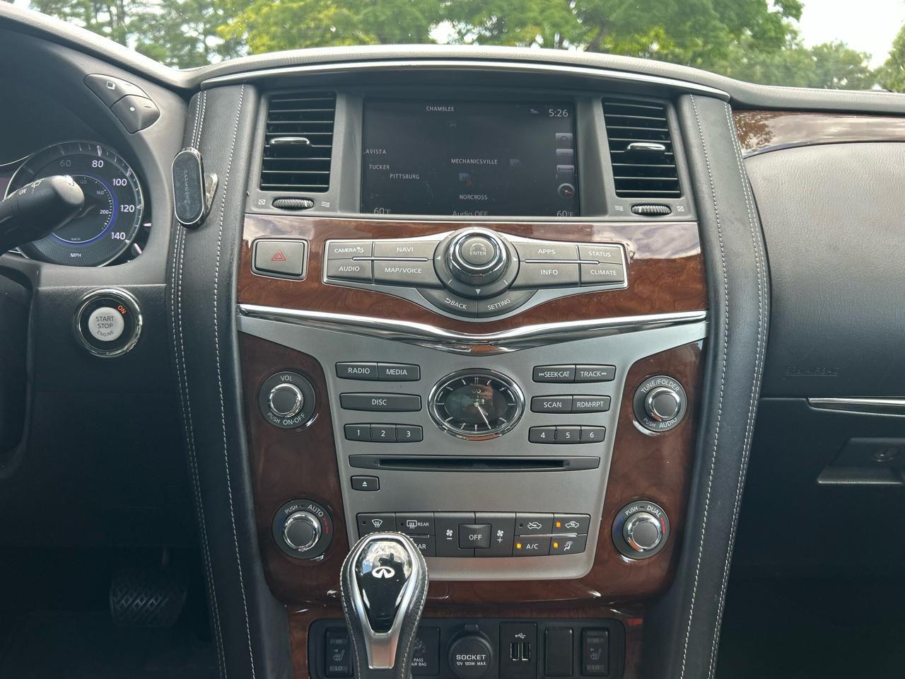Infiniti QX80 LUXE AWD 2019
