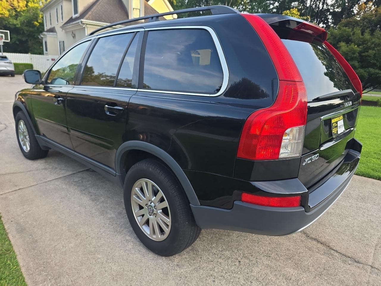 Volvo XC90 FWD 4dr I6 2008