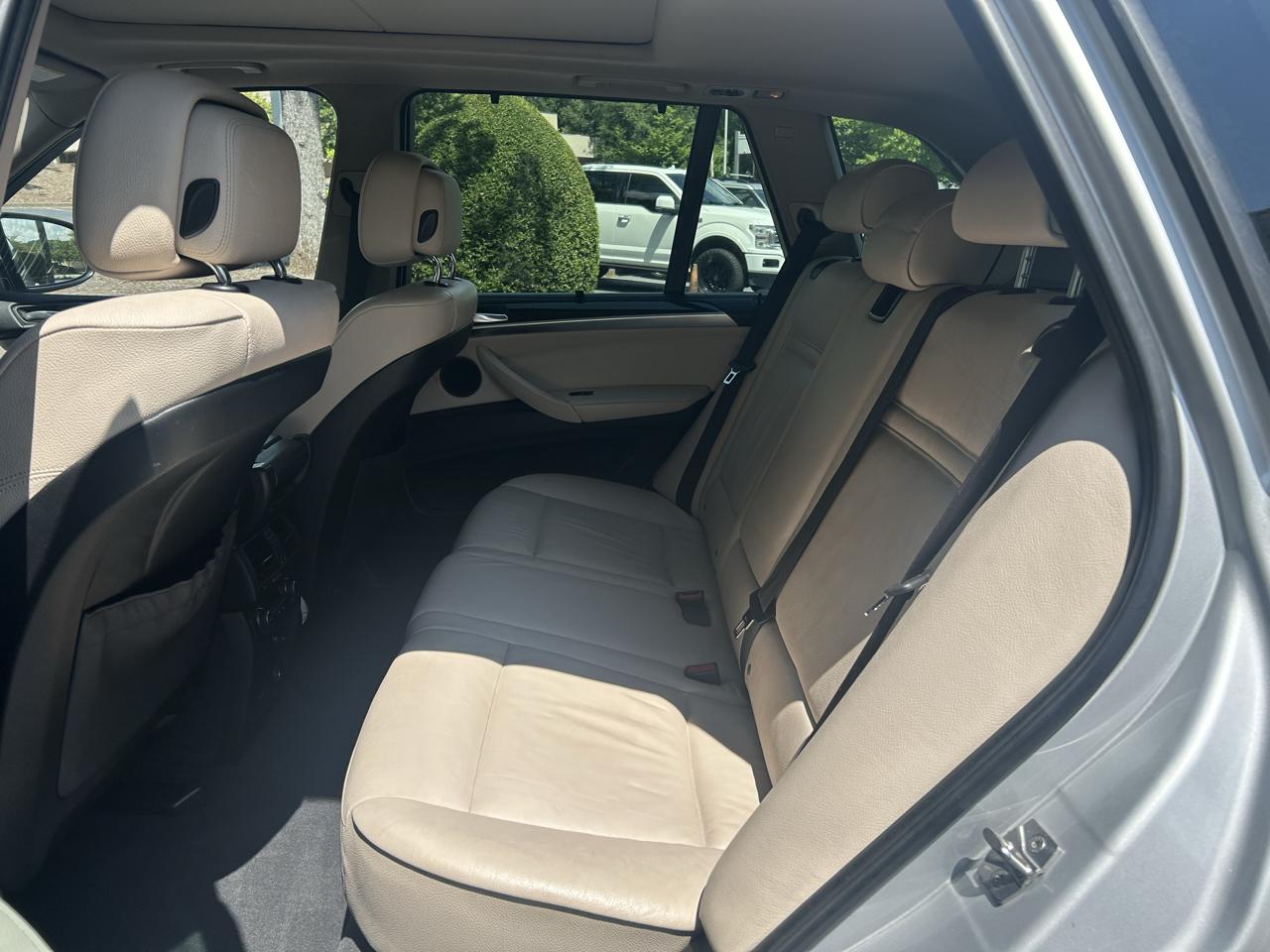 BMW X5 AWD 4dr 35i 2012