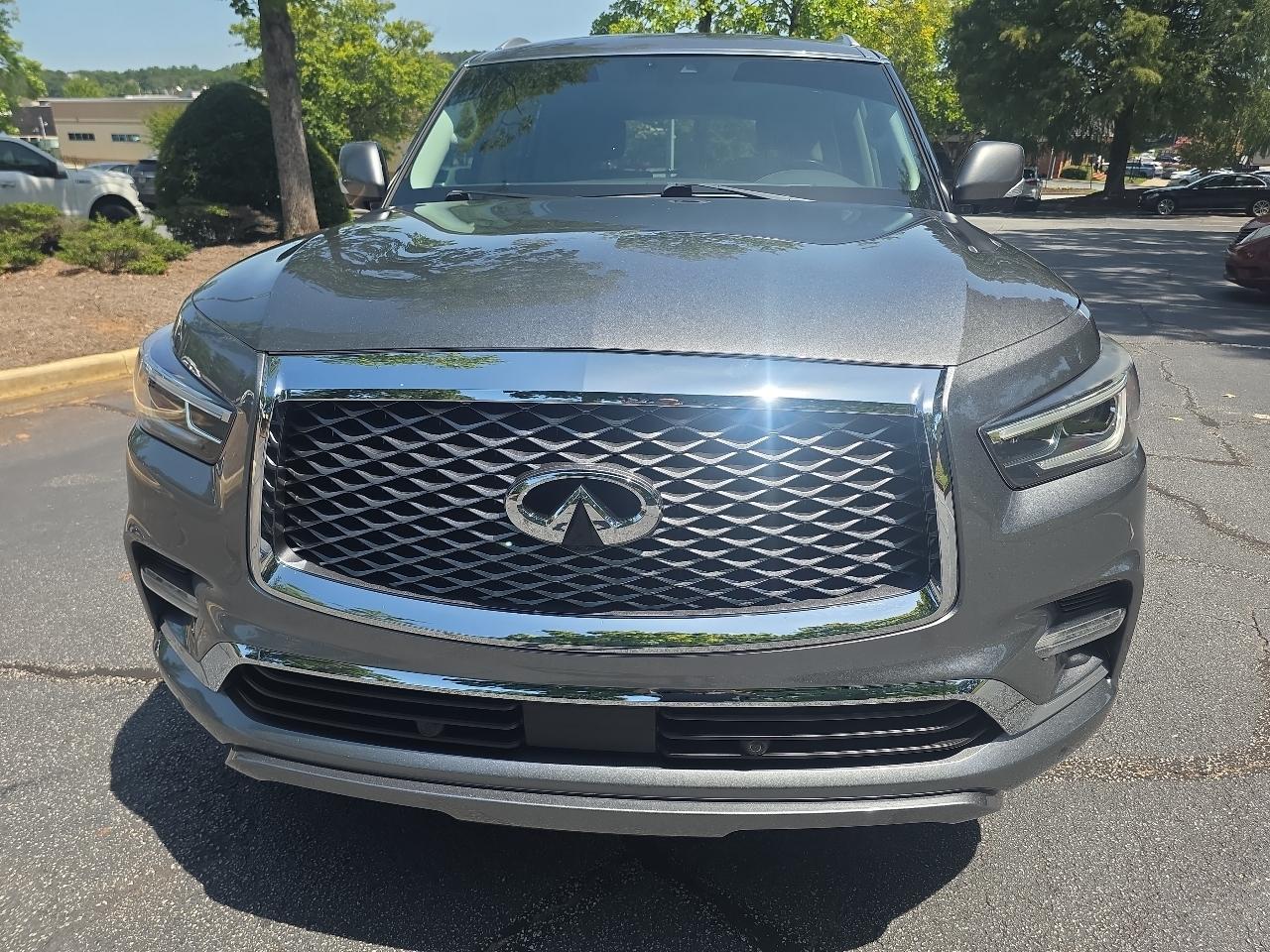 Infiniti QX80 LUXE AWD 2019