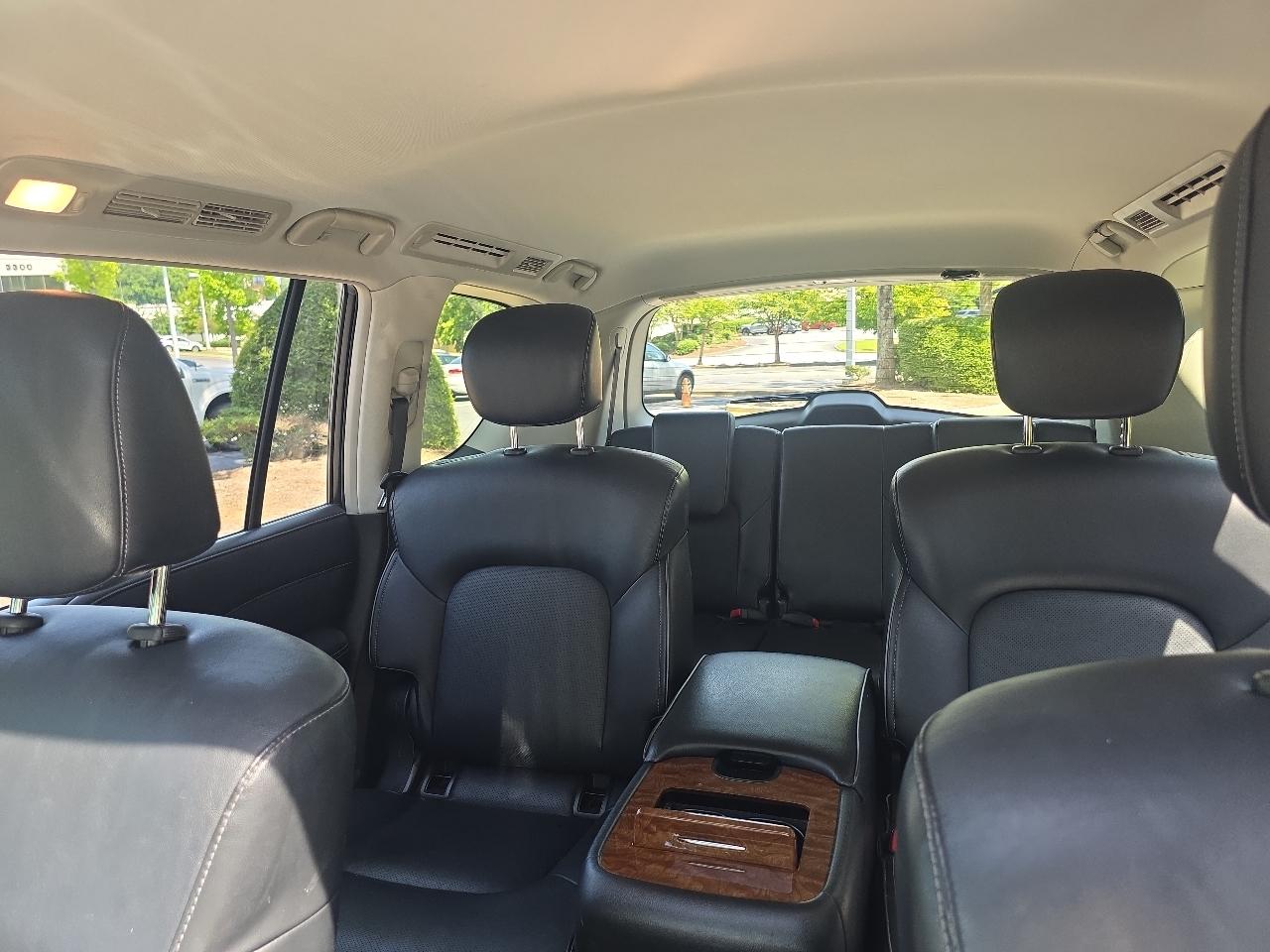 Infiniti QX80 LUXE AWD 2019