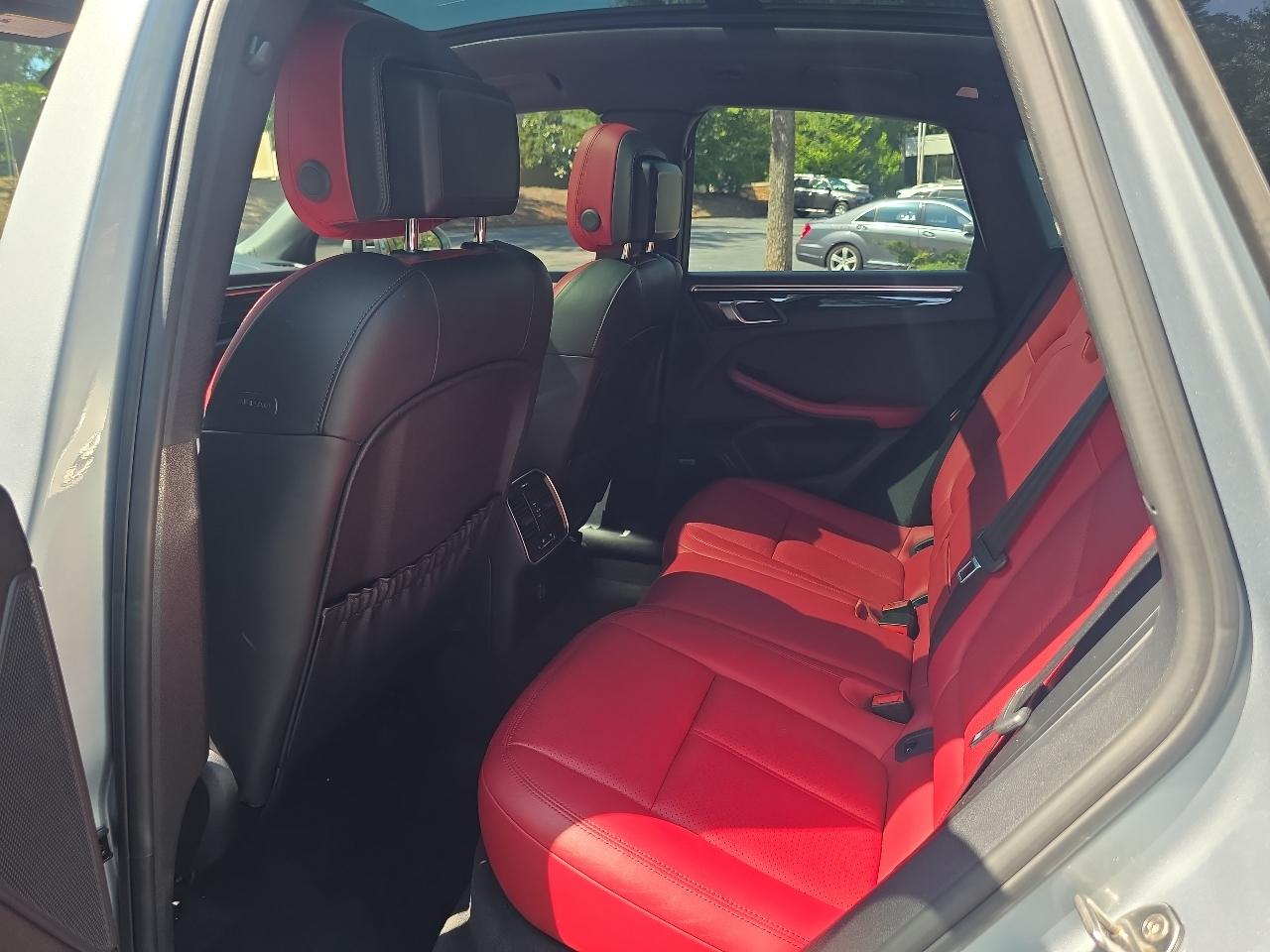Porsche Macan S AWD 2019