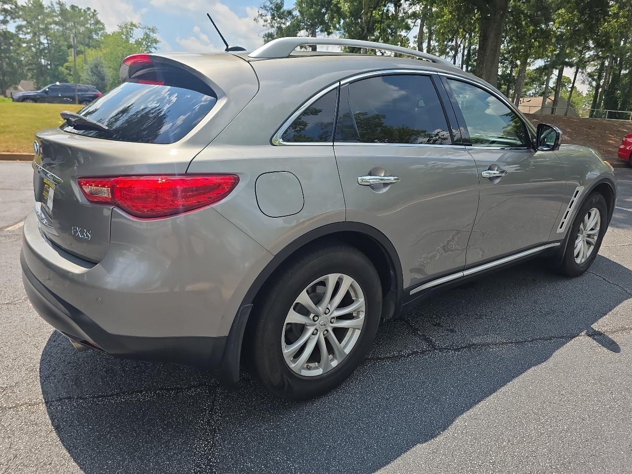 Infiniti FX35 AWD 4dr 2010
